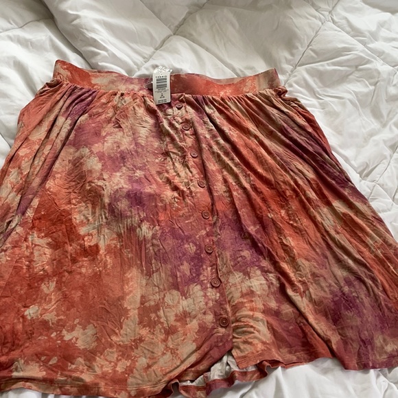 Torrid Midi length skirt. - Picture 1 of 1